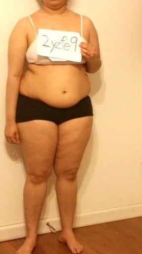 A picture of a 4'11" female showing a snapshot of 146 pounds at a height of 4'11
