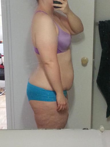 A progress pic of a 5'7" woman showing a weight gain from 160 pounds to 170 pounds. A total gain of 10 pounds.