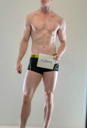 A photo of a 6'0" man showing a snapshot of 170 pounds at a height of 6'0
