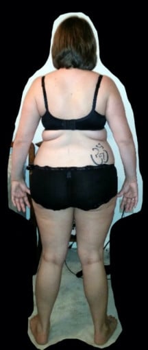 A progress pic of a 5'7" woman showing a snapshot of 205 pounds at a height of 5'7