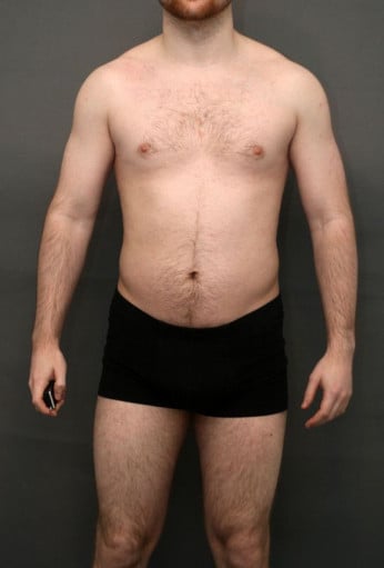 4 Pictures of a 145 lbs 5 feet 6 Male Weight Snapshot