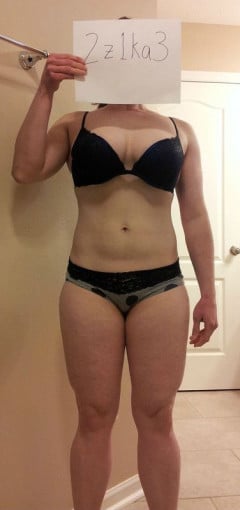A picture of a 5'2" female showing a snapshot of 135 pounds at a height of 5'2