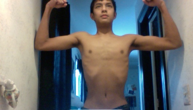 Progress Pics of 11 lbs Weight Gain 5'11 Male 129 lbs to 140 lbs