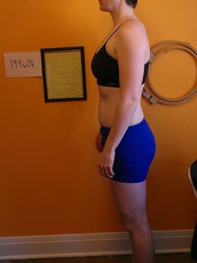 A photo of a 5'8" woman showing a snapshot of 166 pounds at a height of 5'8