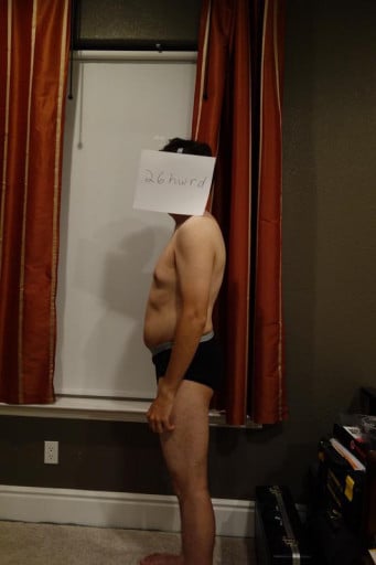 A photo of a 5'10" man showing a snapshot of 171 pounds at a height of 5'10