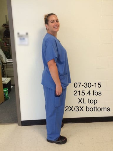 A progress pic of a 5'10" woman showing a fat loss from 306 pounds to 215 pounds. A net loss of 91 pounds.