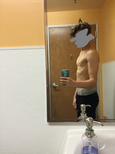 A before and after photo of a 5'11" male showing a muscle gain from 115 pounds to 140 pounds. A total gain of 25 pounds.