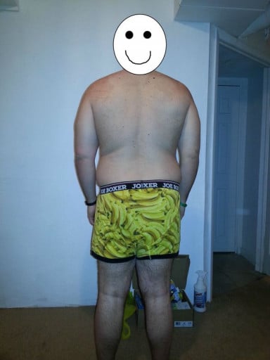 Male Redditor Documents His Journey of Fat Loss: 220Lbs to a Healthier Version of Himself