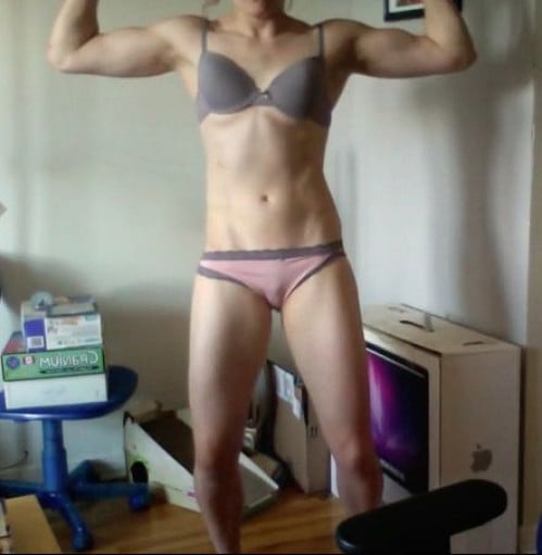 A progress pic of a 5'8" woman showing a snapshot of 154 pounds at a height of 5'8