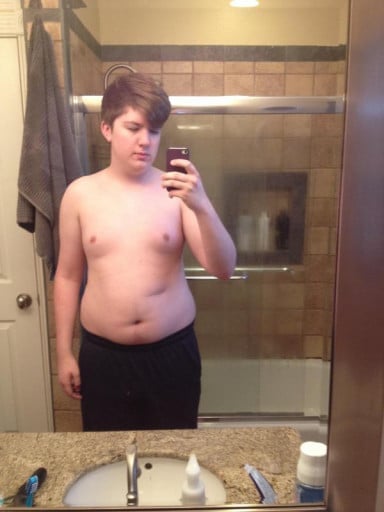 A photo of a 6'1" man showing a weight loss from 200 pounds to 160 pounds. A total loss of 40 pounds.