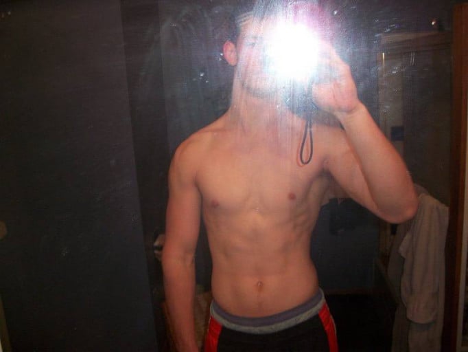 A picture of a 6'2" male showing a muscle gain from 160 pounds to 200 pounds. A total gain of 40 pounds.