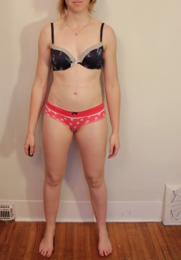 A photo of a 5'8" woman showing a snapshot of 136 pounds at a height of 5'8