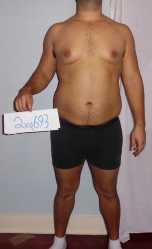 A photo of a 6'2" man showing a snapshot of 245 pounds at a height of 6'2