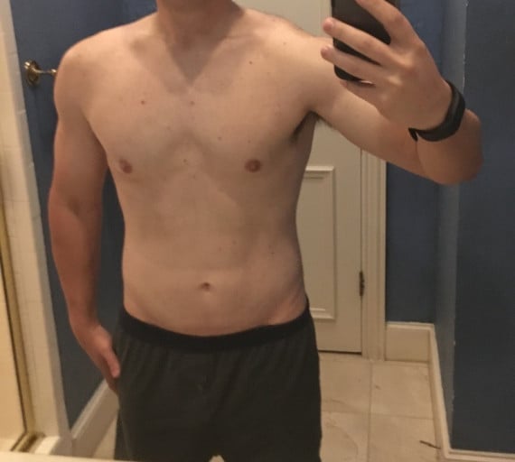 A progress pic of a 5'11" man showing a weight loss from 276 pounds to 195 pounds. A respectable loss of 81 pounds.