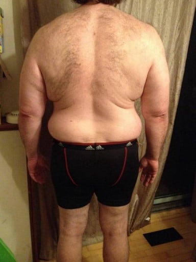 4 Pics of a 265 lbs 6 foot 2 Male Fitness Inspo