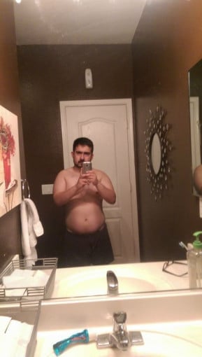 A picture of a 5'4" male showing a fat loss from 180 pounds to 160 pounds. A total loss of 20 pounds.