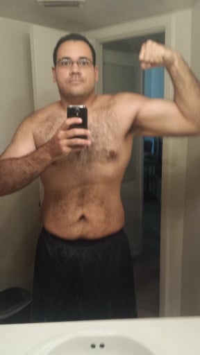 A before and after photo of a 6'0" male showing a fat loss from 335 pounds to 251 pounds. A respectable loss of 84 pounds.
