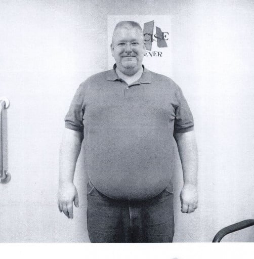 A photo of a 6'1" man showing a fat loss from 375 pounds to 275 pounds. A respectable loss of 100 pounds.
