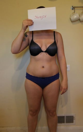 A before and after photo of a 5'7" female showing a snapshot of 178 pounds at a height of 5'7