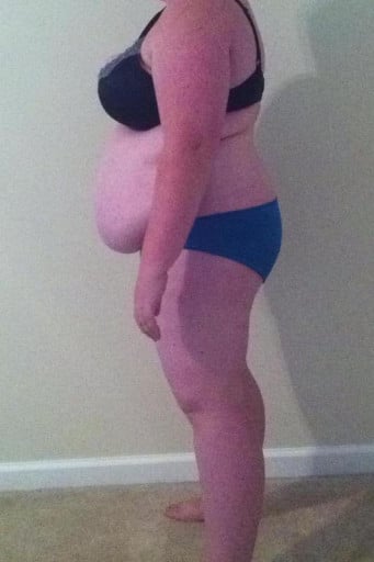 3 Photos of a 192 lbs 5 feet 1 Female Weight Snapshot