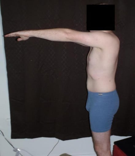A photo of a 5'10" man showing a snapshot of 162 pounds at a height of 5'10