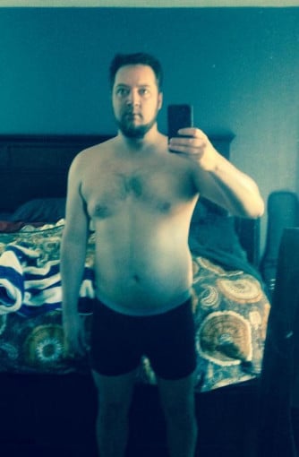 A picture of a 6'2" male showing a weight loss from 225 pounds to 187 pounds. A net loss of 38 pounds.