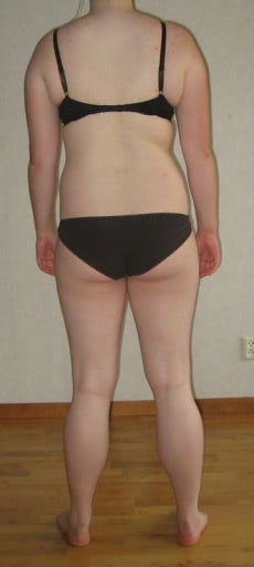 A before and after photo of a 5'9" female showing a snapshot of 180 pounds at a height of 5'9