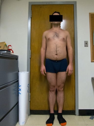 A progress pic of a 5'10" man showing a snapshot of 176 pounds at a height of 5'10