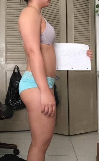 A picture of a 4'11" female showing a snapshot of 120 pounds at a height of 4'11