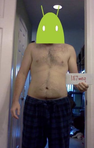 A photo of a 5'11" man showing a snapshot of 199 pounds at a height of 5'11