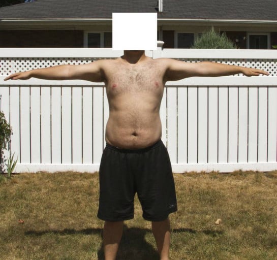 A photo of a 6'1" man showing a snapshot of 243 pounds at a height of 6'1