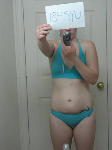 A before and after photo of a 5'3" female showing a snapshot of 136 pounds at a height of 5'3