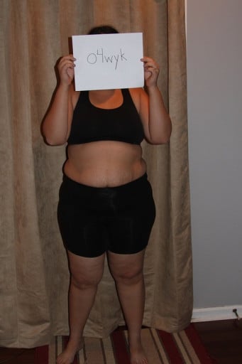 A photo of a 5'4" woman showing a snapshot of 203 pounds at a height of 5'4