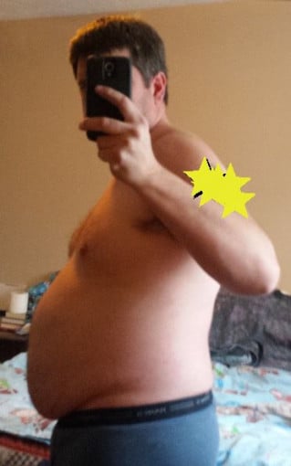 A progress pic of a 6'1" man showing a snapshot of 266 pounds at a height of 6'1