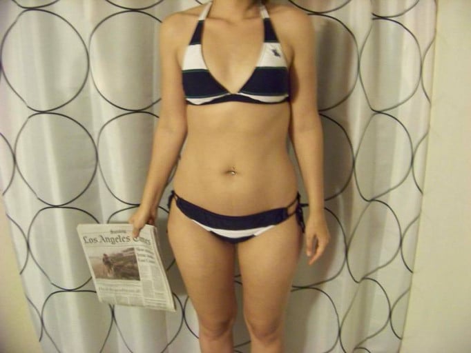 A before and after photo of a 5'7" female showing a snapshot of 137 pounds at a height of 5'7