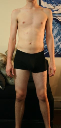 A photo of a 6'1" man showing a snapshot of 155 pounds at a height of 6'1