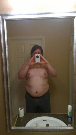 A before and after photo of a 6'2" male showing a weight cut from 305 pounds to 194 pounds. A total loss of 111 pounds.