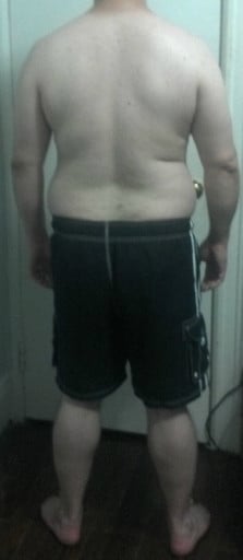 A photo of a 5'10" man showing a snapshot of 213 pounds at a height of 5'10