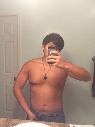 A photo of a 5'7" man showing a fat loss from 185 pounds to 180 pounds. A net loss of 5 pounds.
