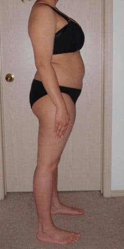 A photo of a 5'5" woman showing a snapshot of 190 pounds at a height of 5'5