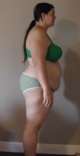 A progress pic of a 5'10" woman showing a snapshot of 279 pounds at a height of 5'10