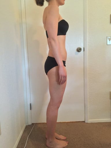 A photo of a 5'6" woman showing a snapshot of 124 pounds at a height of 5'6