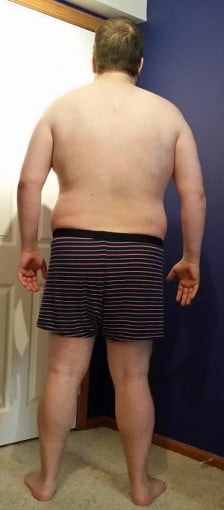 A before and after photo of a 6'0" male showing a snapshot of 296 pounds at a height of 6'0