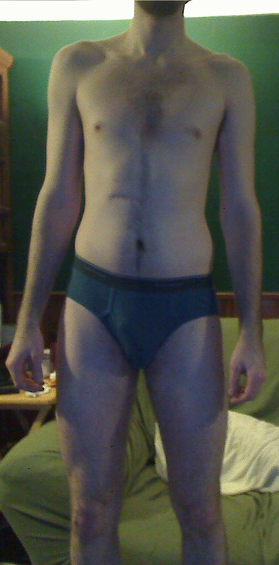 4 Pictures of a 6 foot 6 195 lbs Male Fitness Inspo