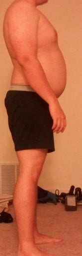 A picture of a 5'7" male showing a snapshot of 195 pounds at a height of 5'7
