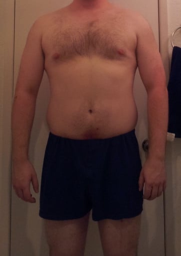A picture of a 6'0" male showing a snapshot of 221 pounds at a height of 6'0