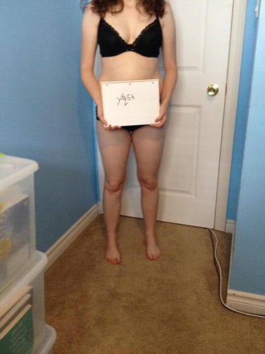 A picture of a 5'4" female showing a snapshot of 144 pounds at a height of 5'4