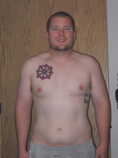 A before and after photo of a 5'8" male showing a snapshot of 260 pounds at a height of 5'8