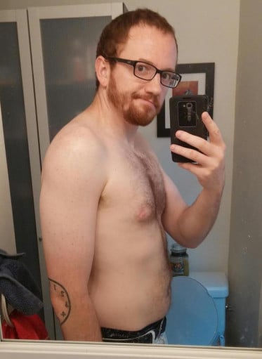 A progress pic of a 6'1" man showing a weight loss from 235 pounds to 175 pounds. A respectable loss of 60 pounds.