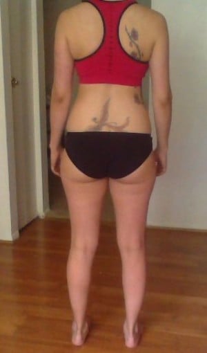 A picture of a 5'2" female showing a snapshot of 126 pounds at a height of 5'2